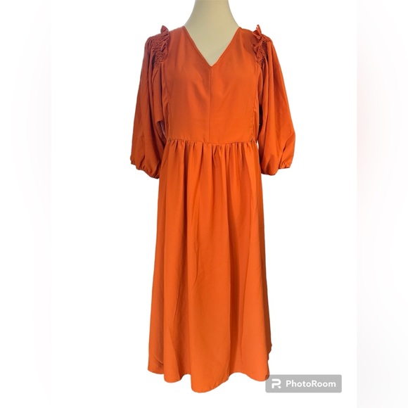 Nursing Queen Dresses & Skirts - Nursing Queen Breastfeeding Dress, Medium, GUC, Ruffle, Smocked, V-Neck, Slinky